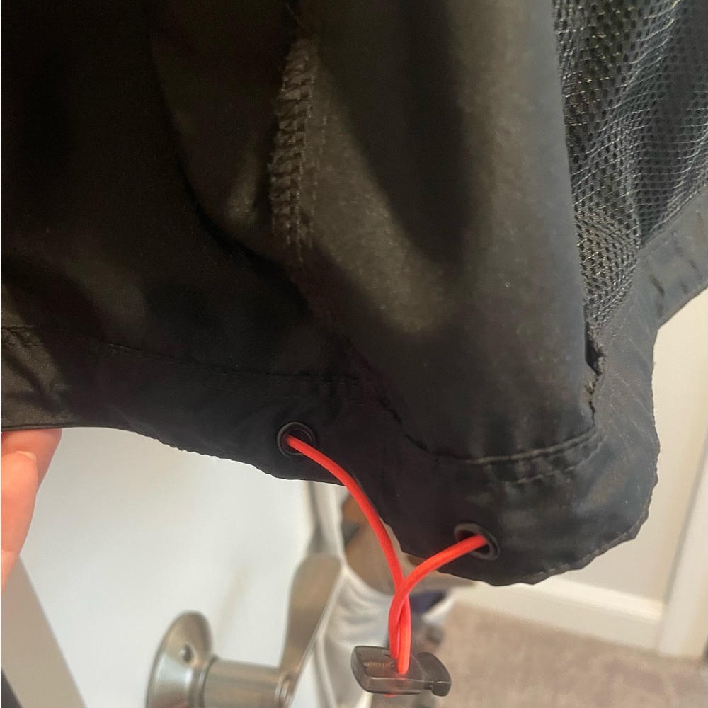 Under Armour Fitted Running Jacket - image 7